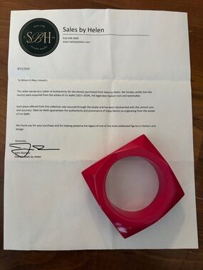 Iris Apfel personally owned bracelet -with certificate